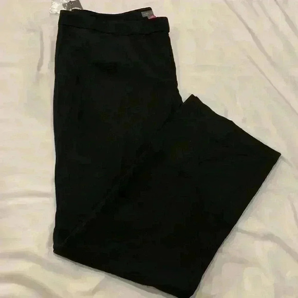 Vince Camuto Essential Flare Leg Dress Pants - Picture 3 of 6